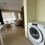 Sea View Apartment *